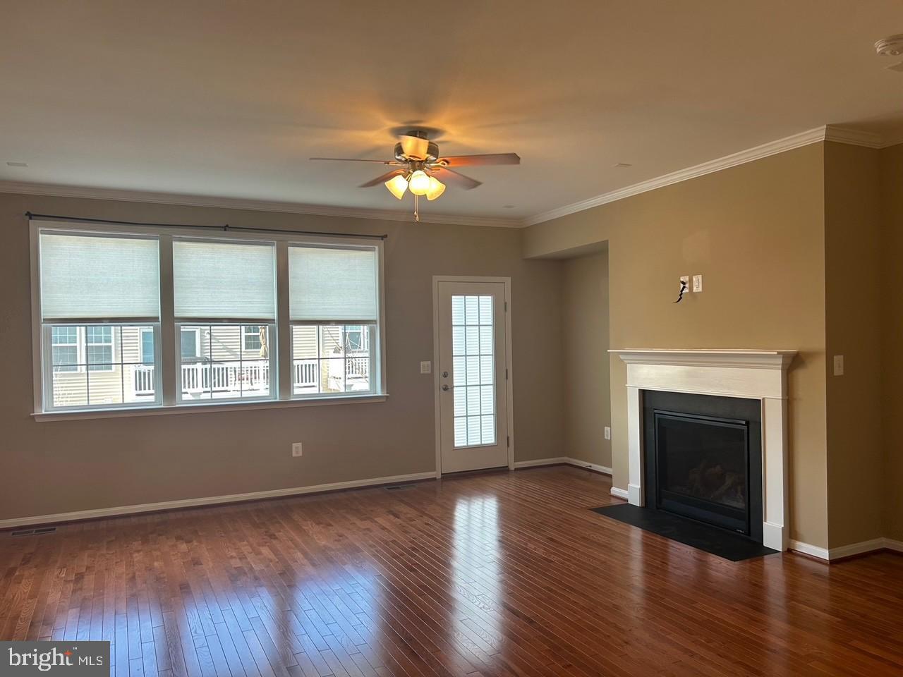 MADISON CRESCENT - Residential