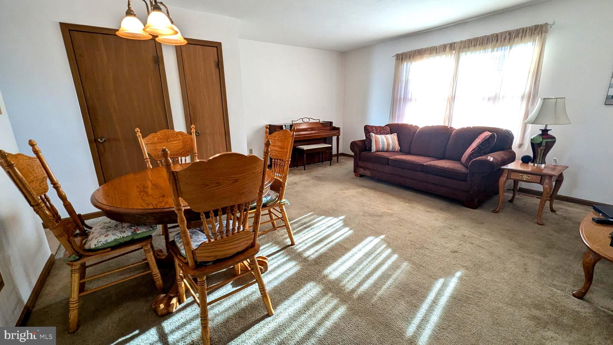 PENFIELD TOWNHOMES - Residential