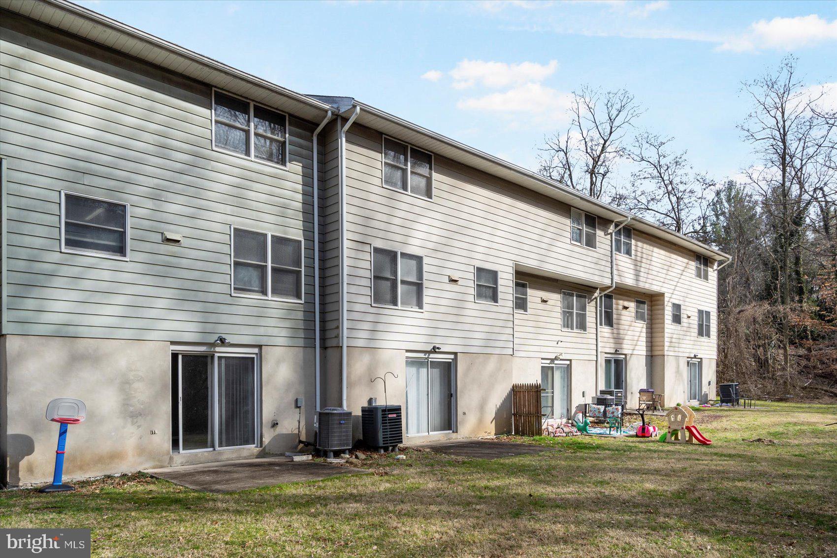 PARKVILLE - Residential