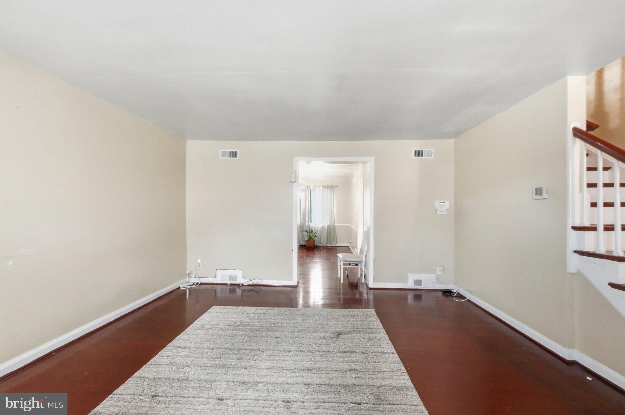 1545 GLENEAGLE ROAD