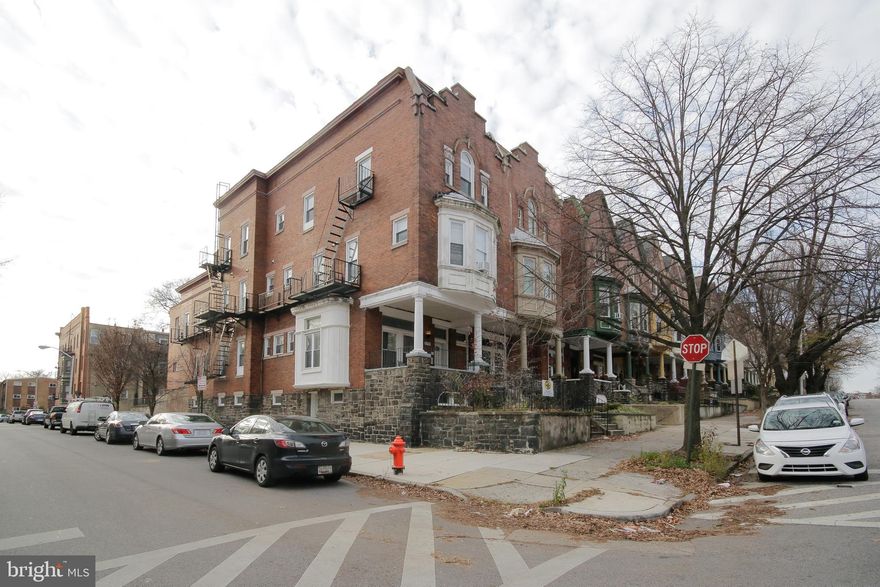 Extremely nice all newly rehabbed top floor sunlit apartment!Beautiful wood floors throughout, ceramic tiled kitchen with custom cabinets, OTC microwave, central air conditioning, 10ft ceilings, custom ceramic bathroom, washer and dryer, plenty of sun light in all rooms, spacious bedroom and living room. WATER INCLUDED IN RENT!