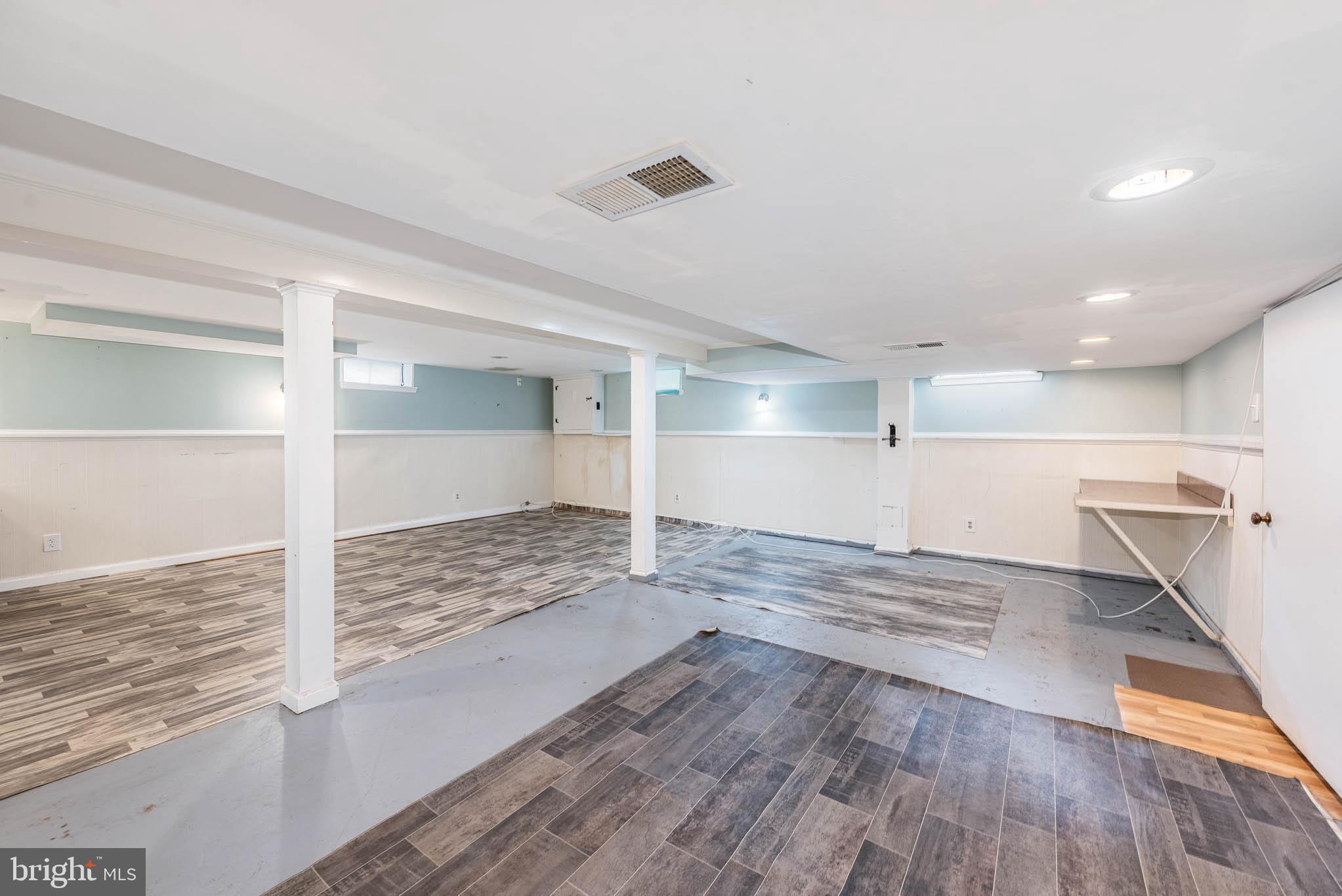 BROOKLYN PARK - Residential