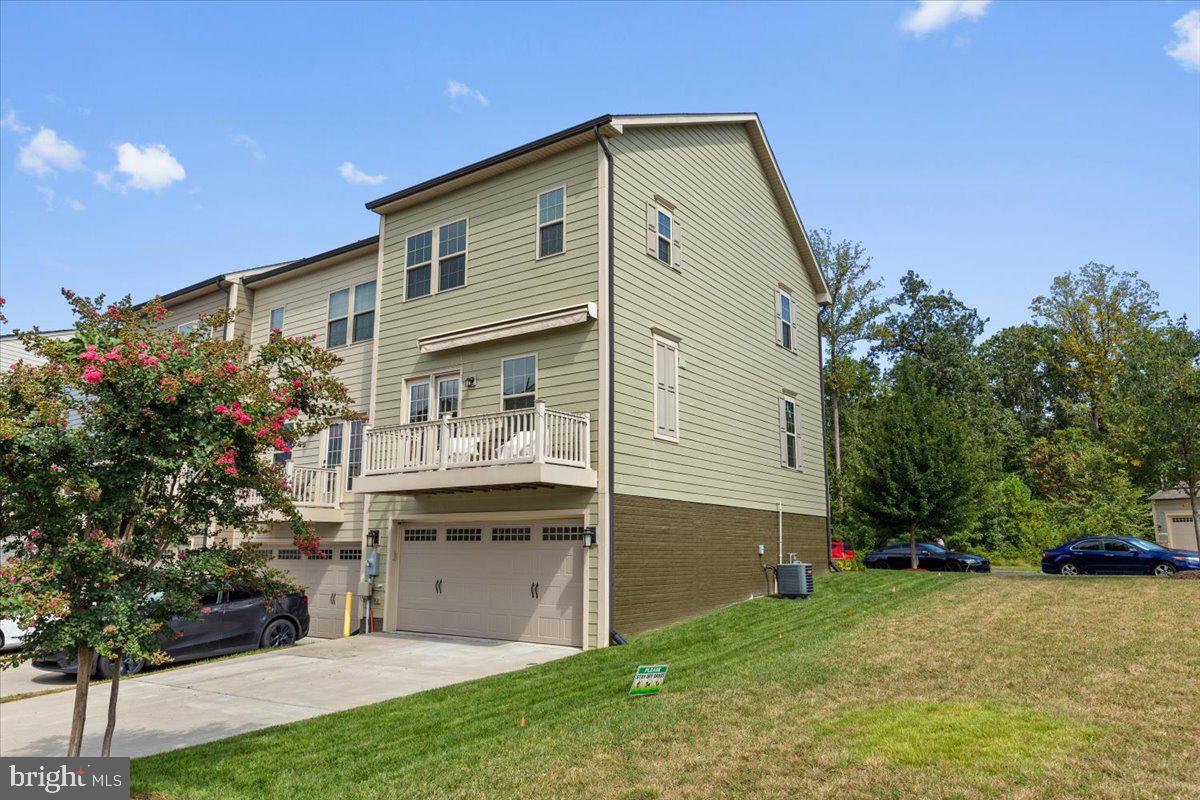 POTOMAC SHORES - Residential Lease