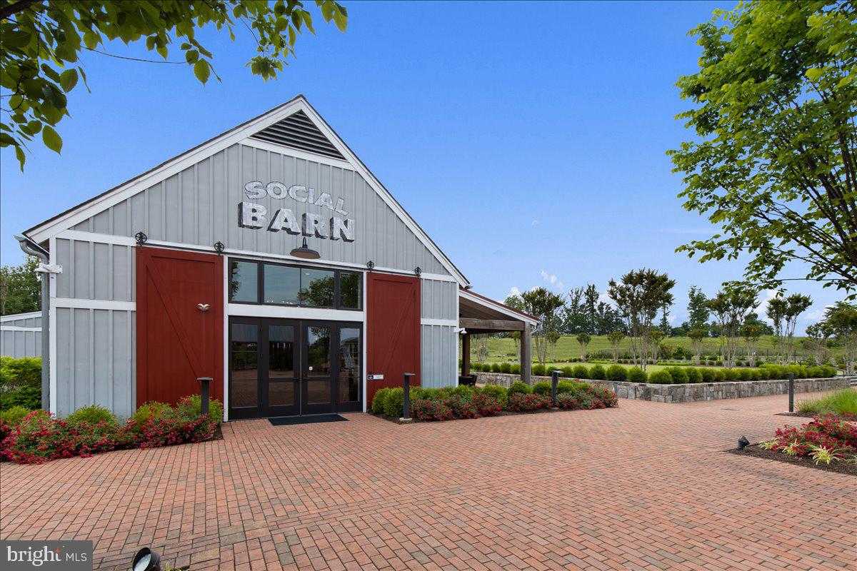 POTOMAC SHORES - Residential Lease