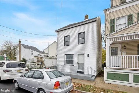 310 Hopkinson Street, Bordentown, NJ MLS: NJBL2101520