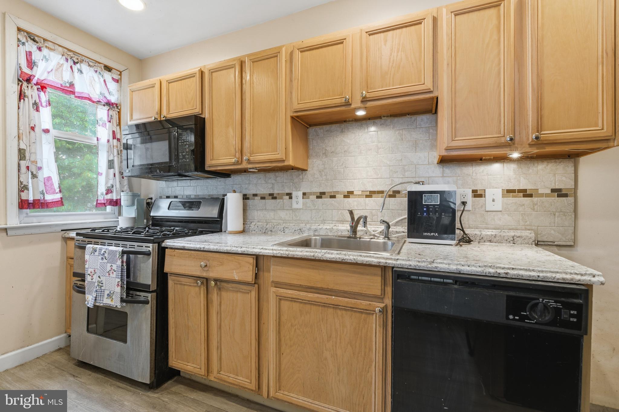 DREXEL HILL - Residential