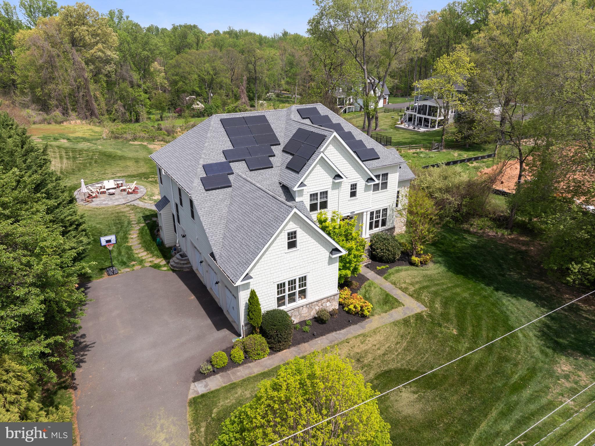 FAIRFAX FARMS - Residential