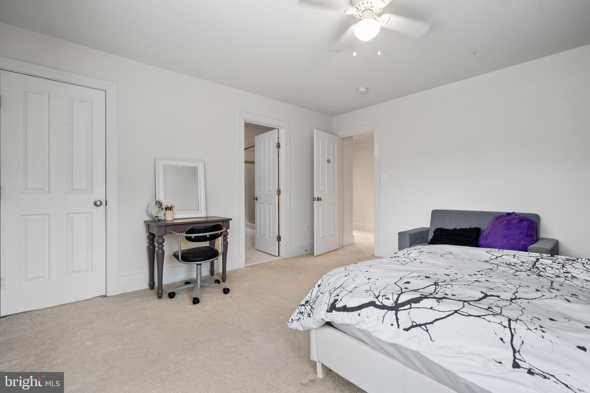 FAIRFAX FARMS - Residential