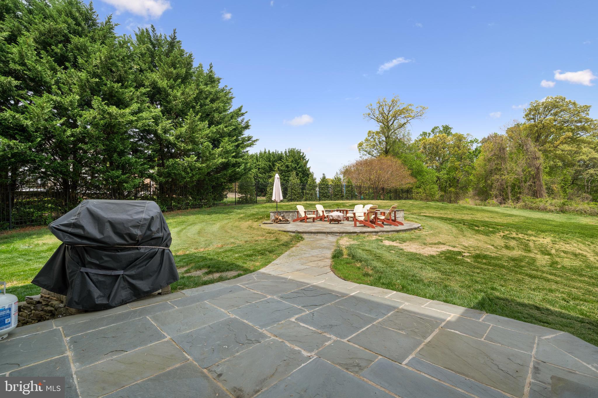 FAIRFAX FARMS - Residential