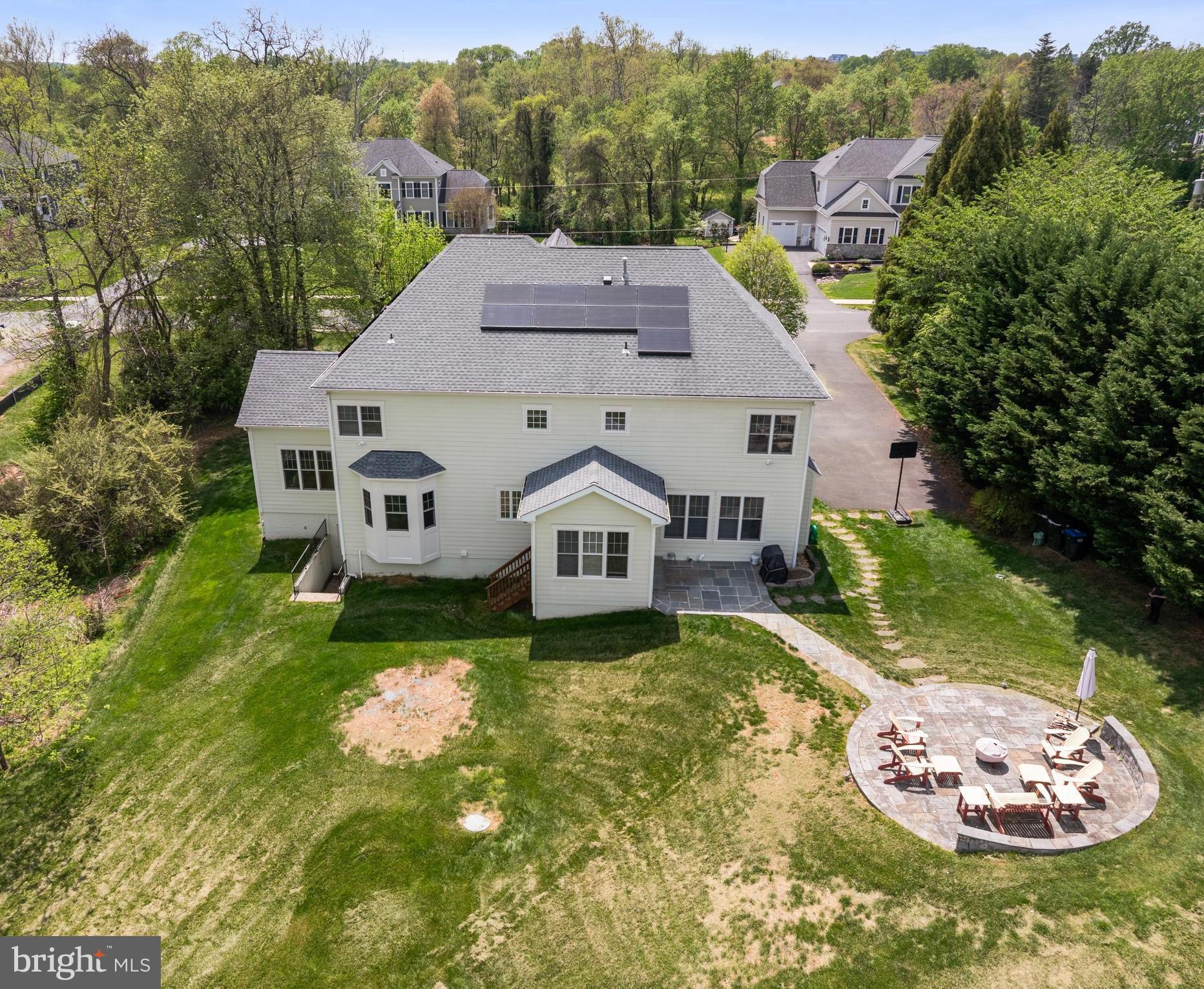 FAIRFAX FARMS - Residential