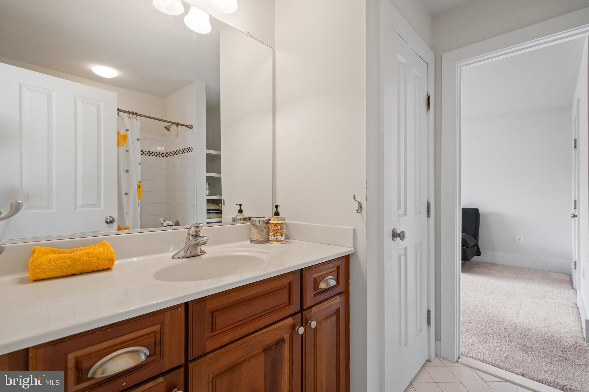 FAIRFAX FARMS - Residential