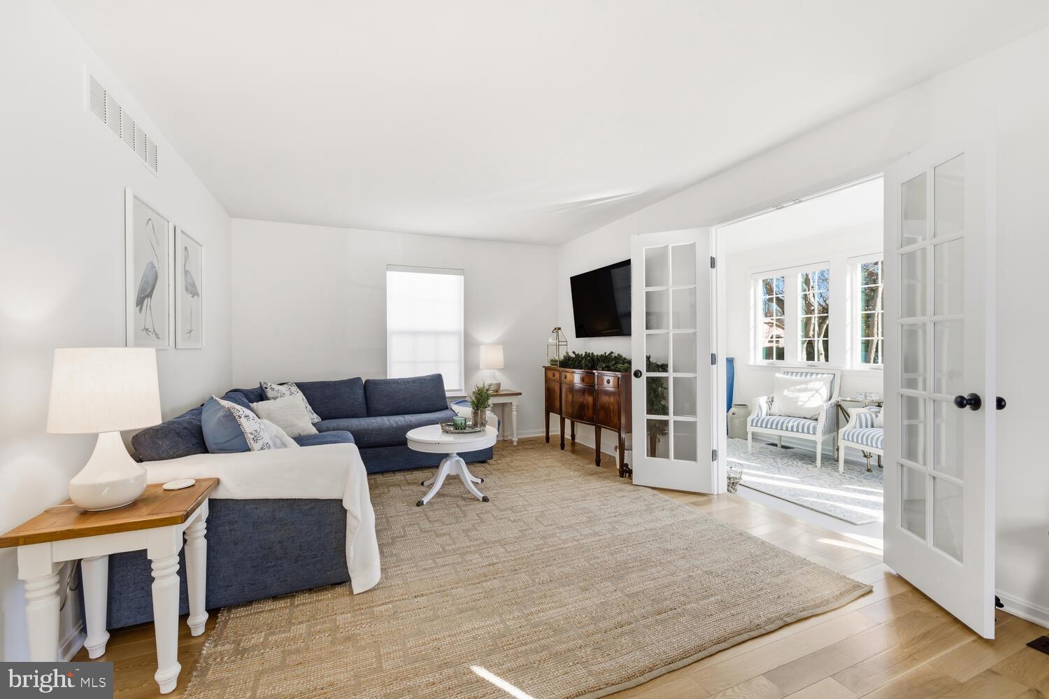 BELLEVUE - Residential