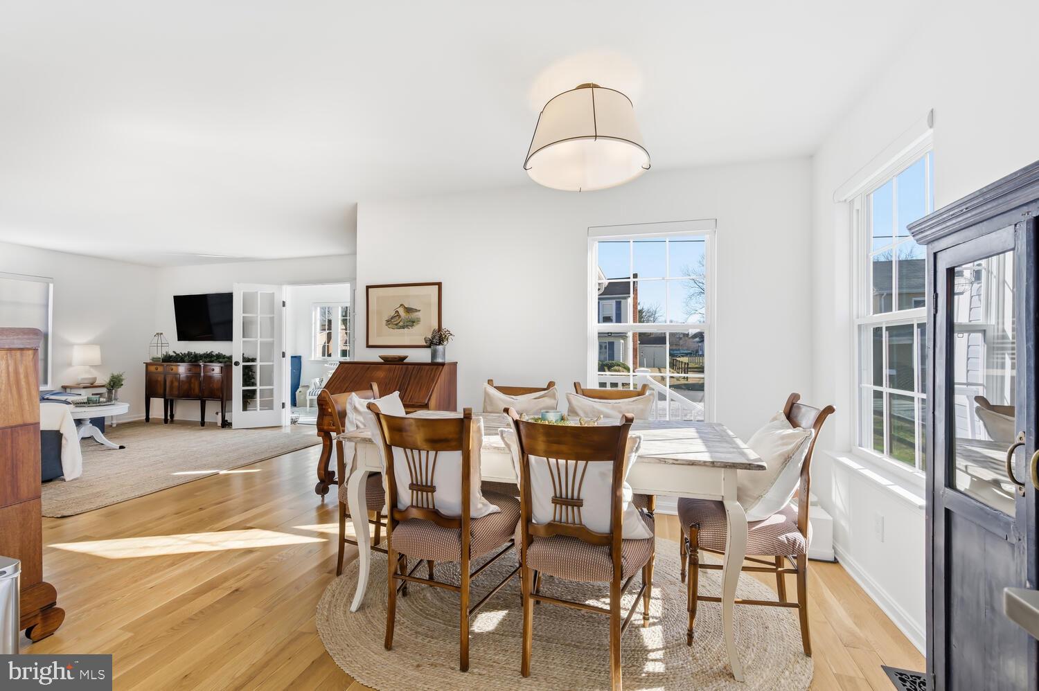 BELLEVUE - Residential