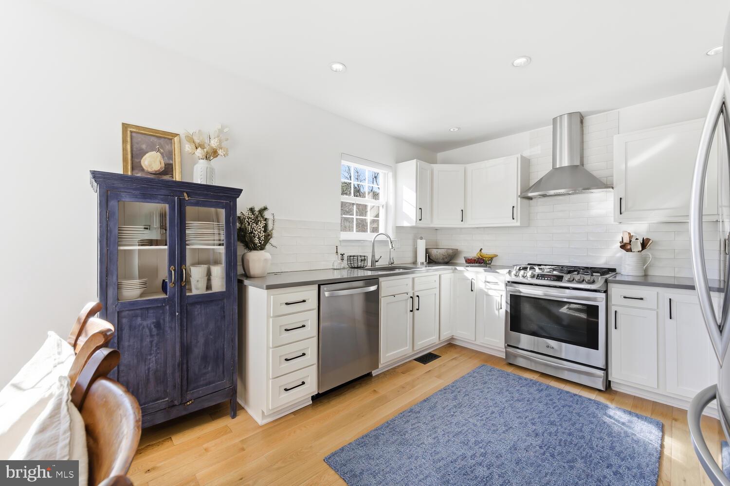 BELLEVUE - Residential