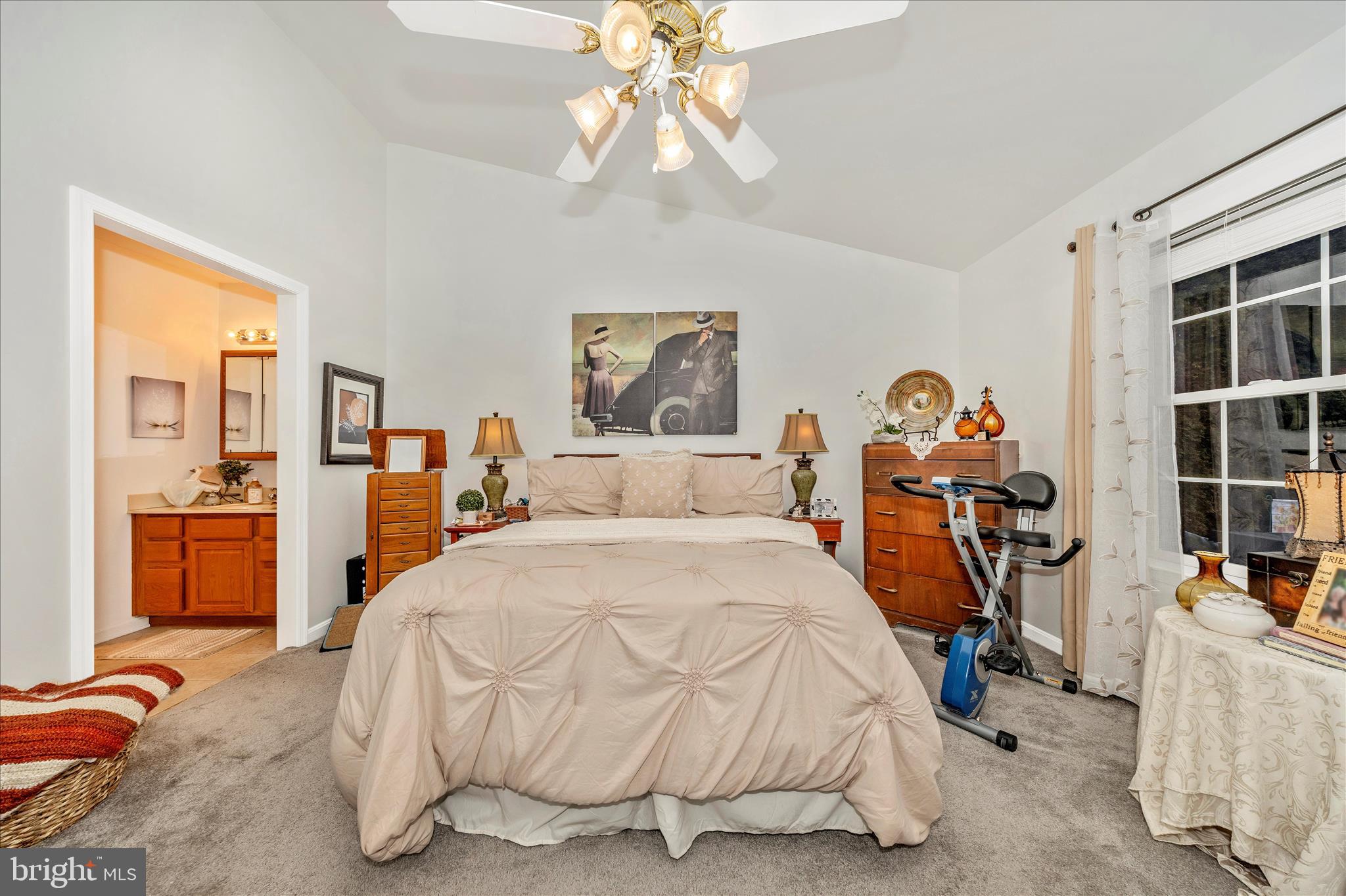 MOSS SPRING - Residential