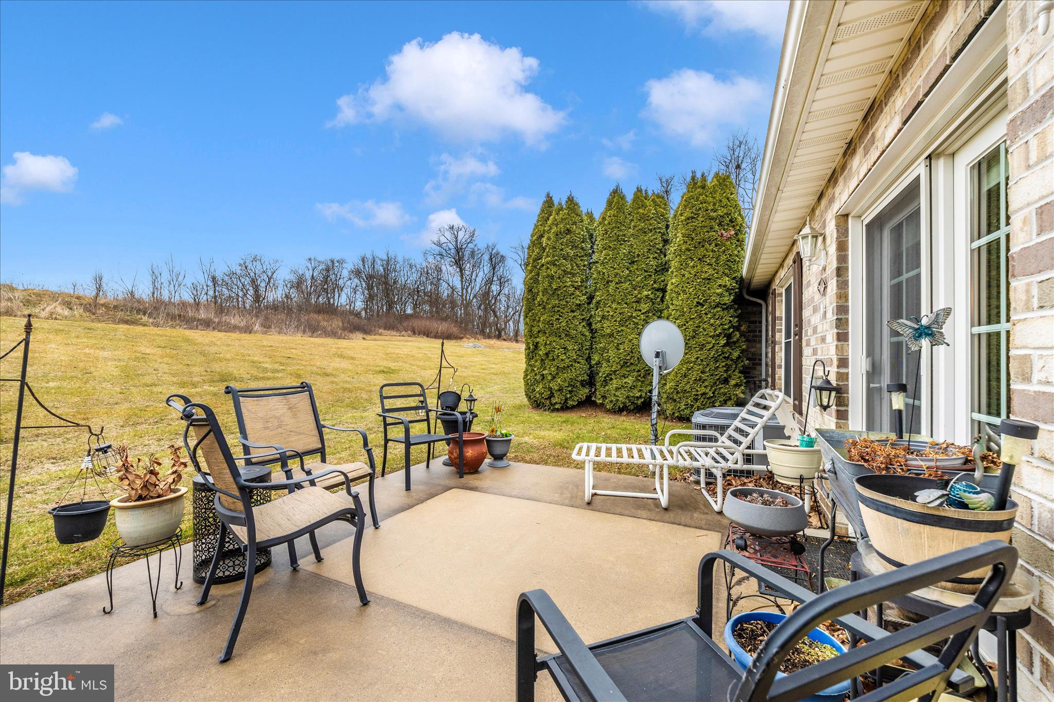 MOSS SPRING - Residential