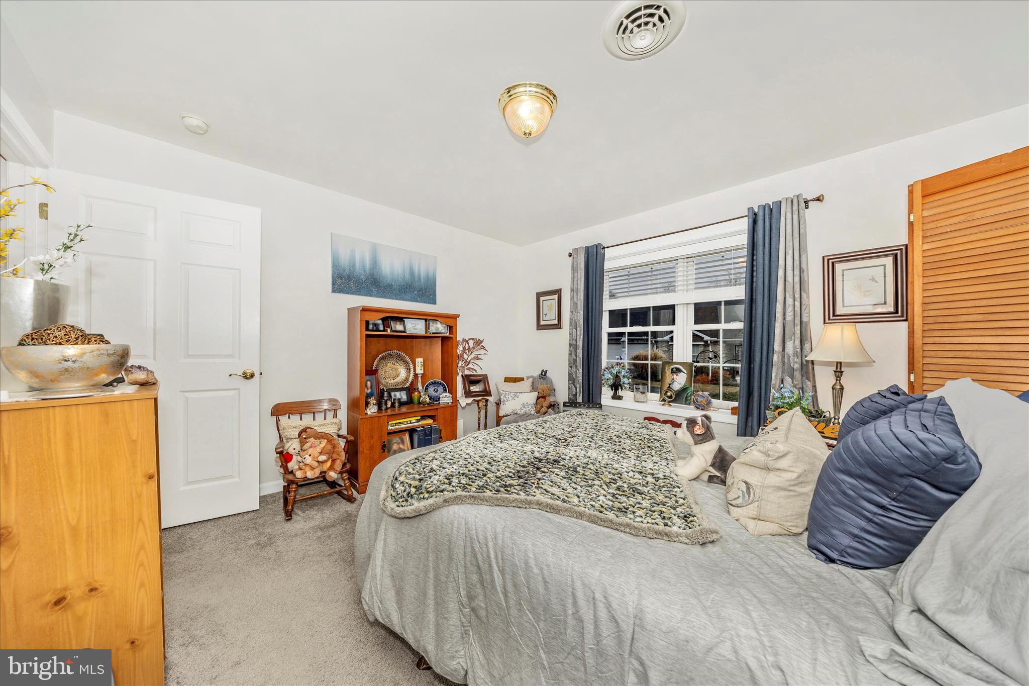 MOSS SPRING - Residential