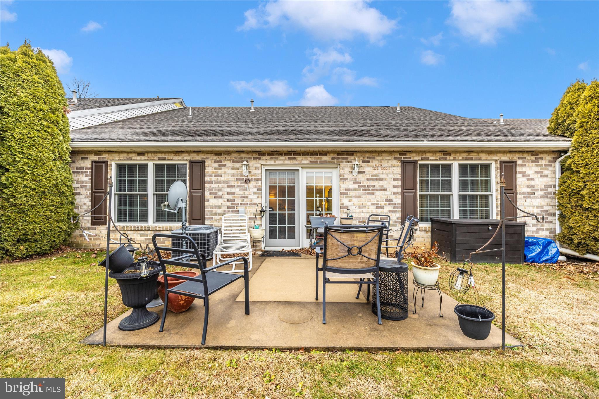 MOSS SPRING - Residential