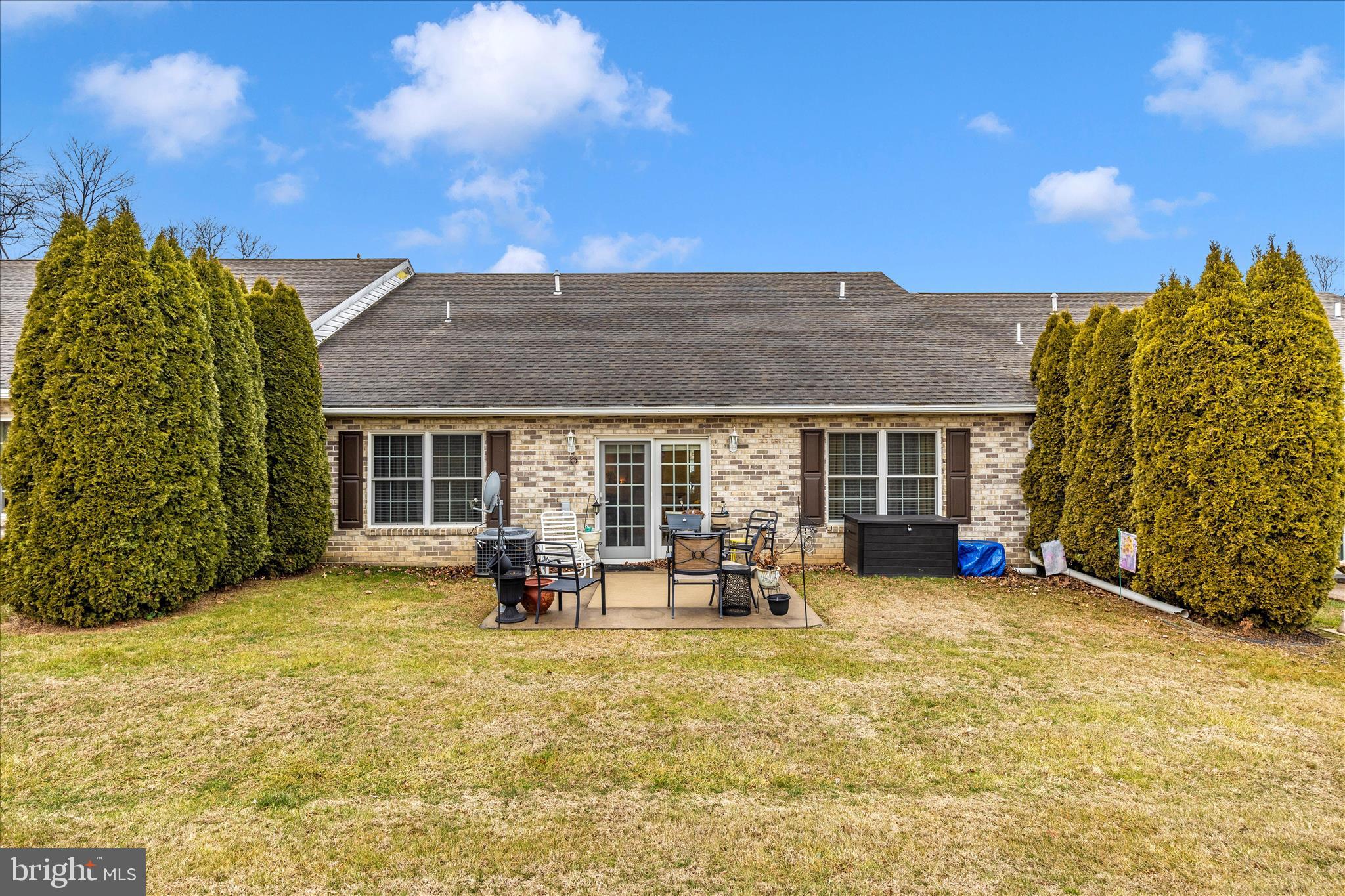 MOSS SPRING - Residential