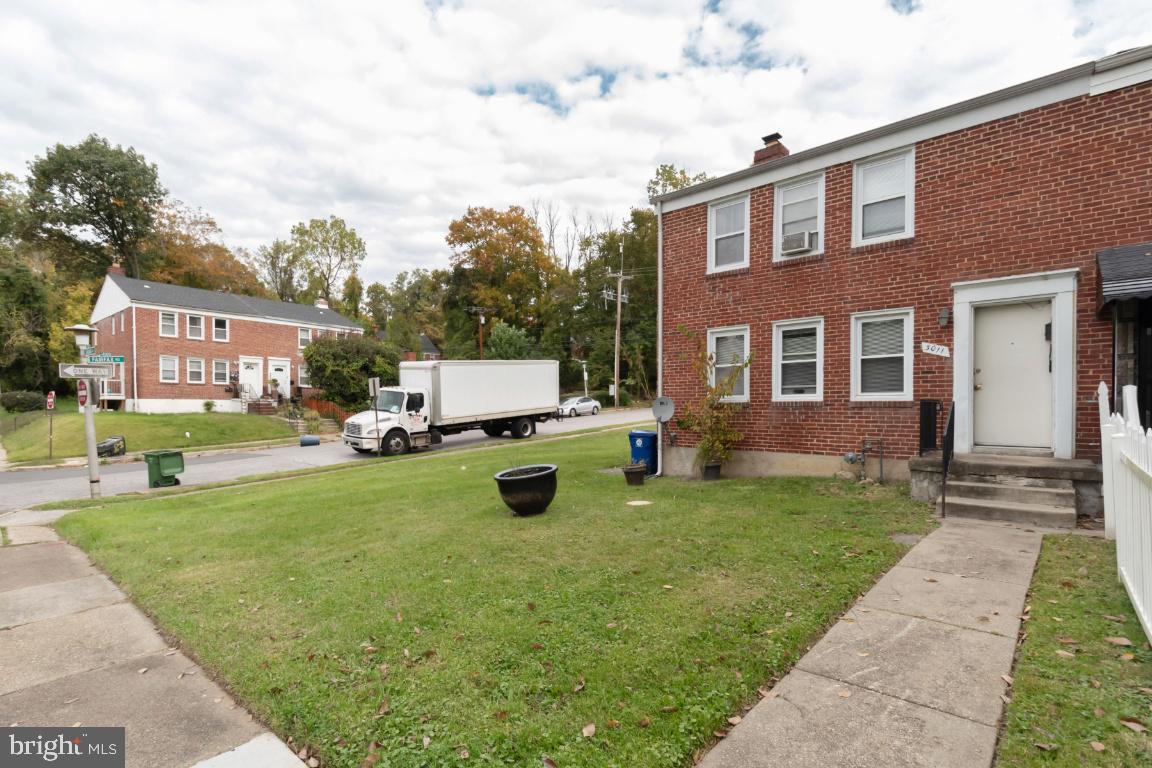 WINDSOR HILLS - Residential Income