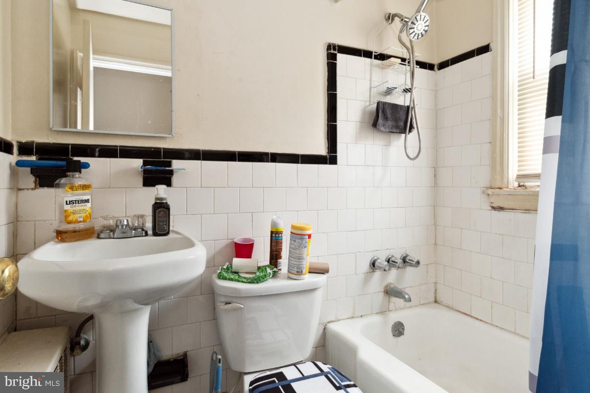 WINDSOR HILLS - Residential Income