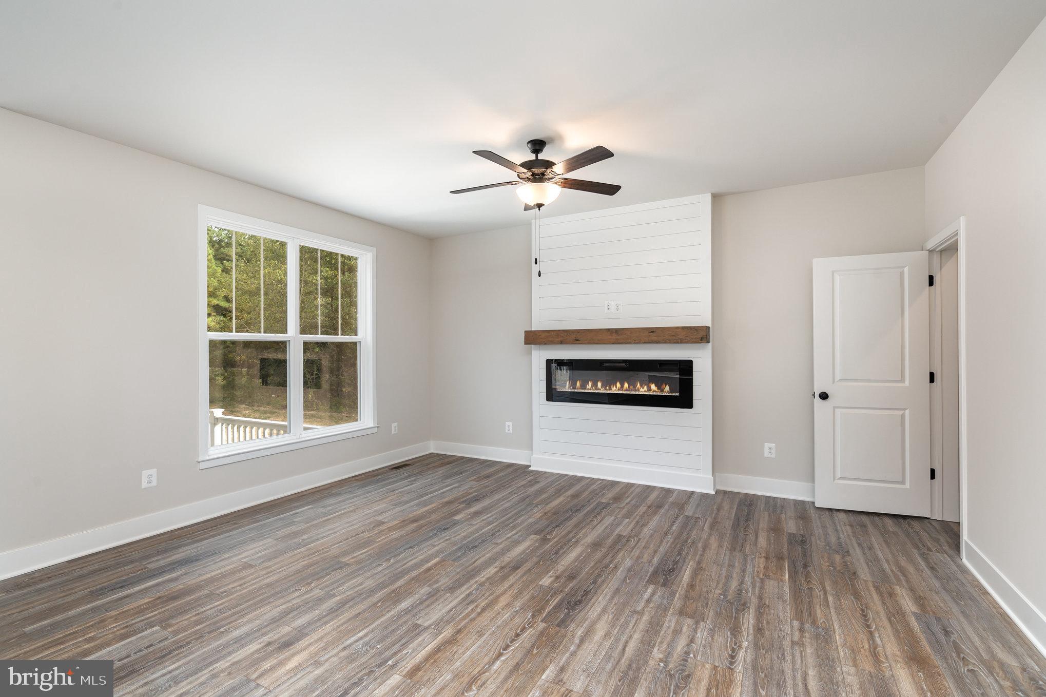 AQUIA HARBOUR - Residential