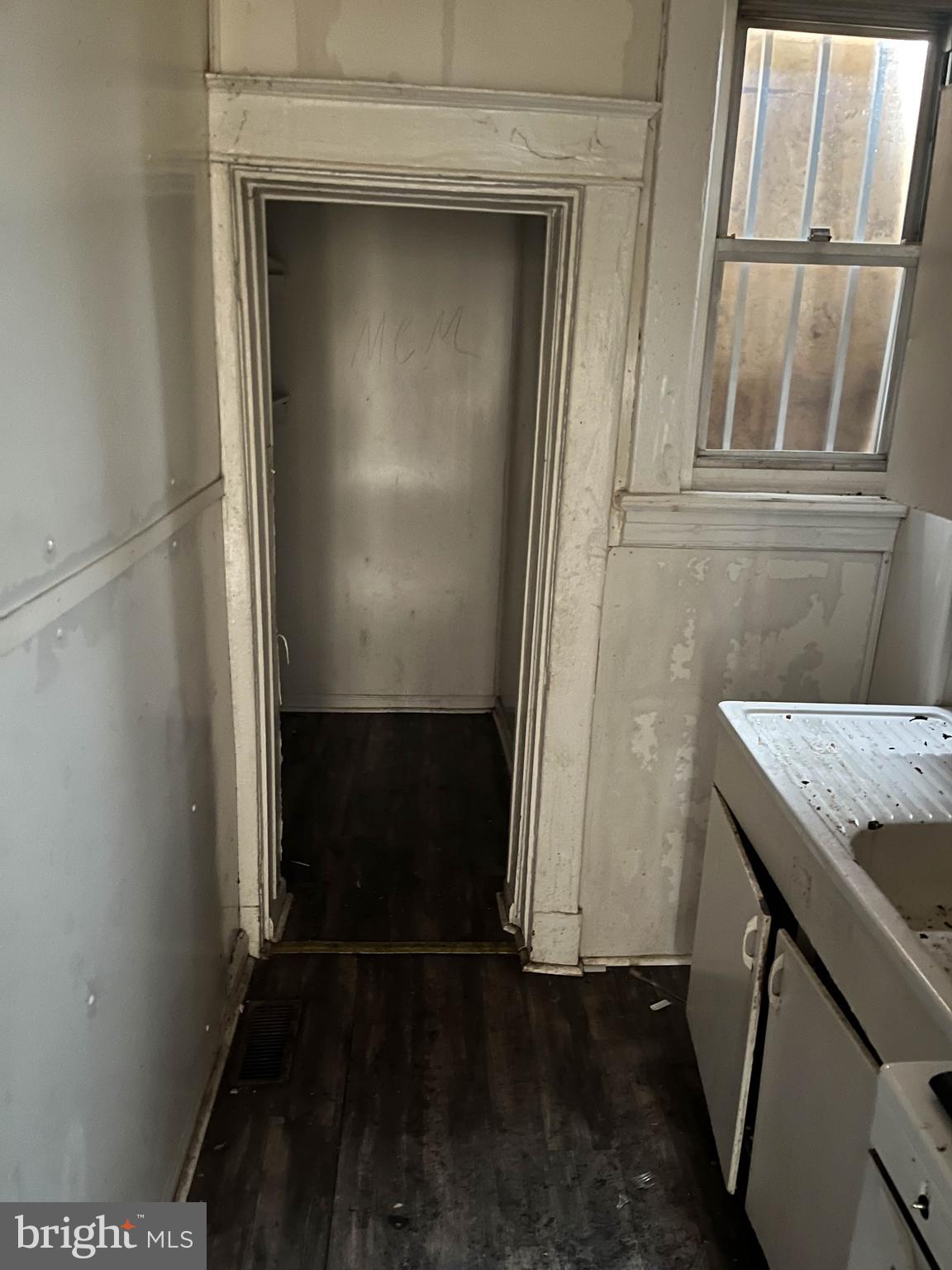 BROOKLYN - Residential