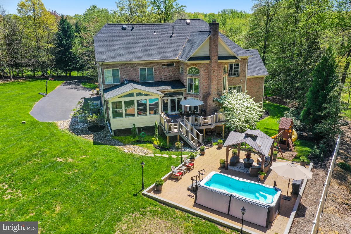 OAKTON - Residential