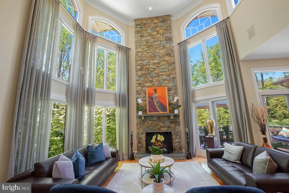 OAKTON - Residential