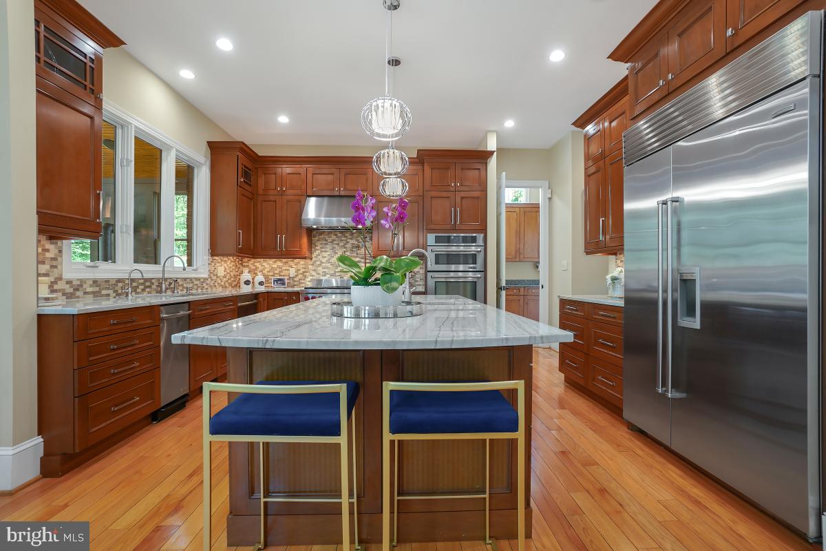 OAKTON - Residential