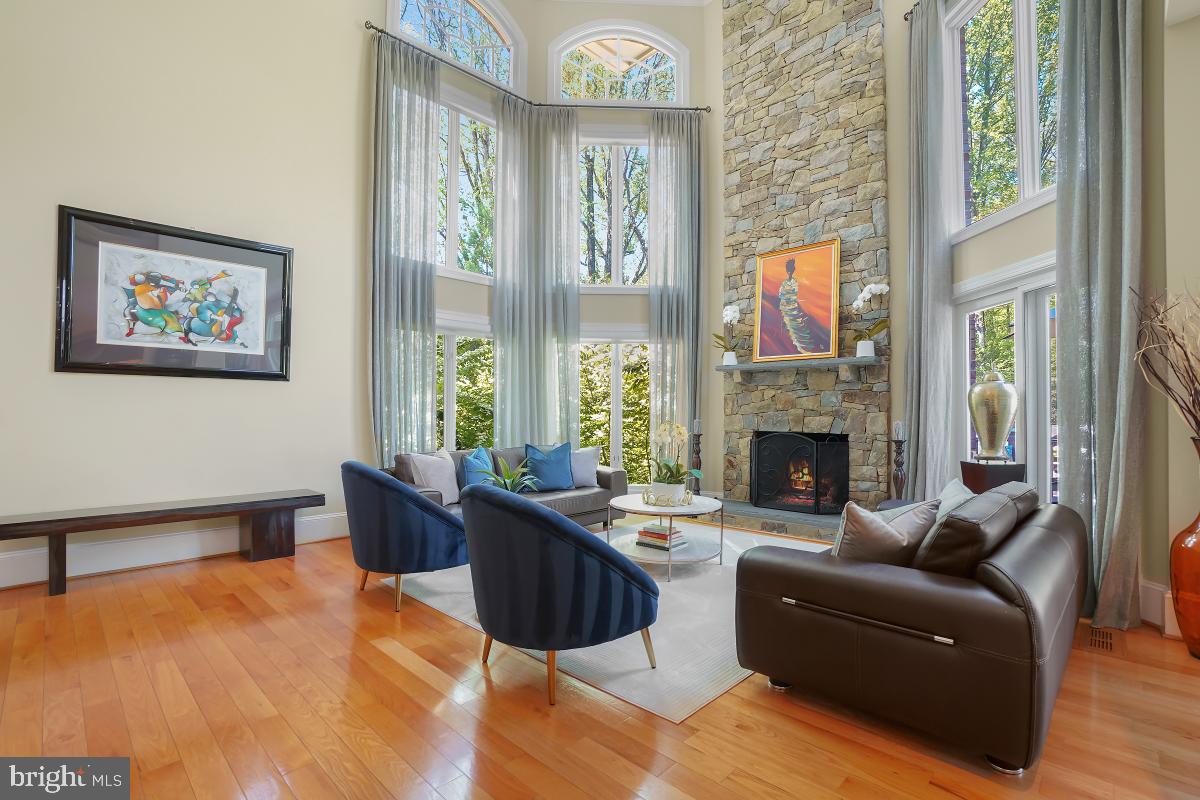 OAKTON - Residential