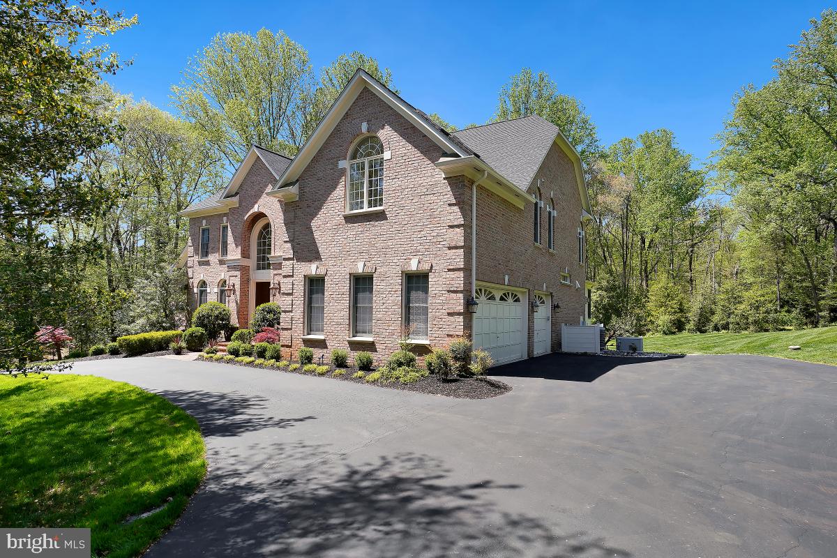 OAKTON - Residential