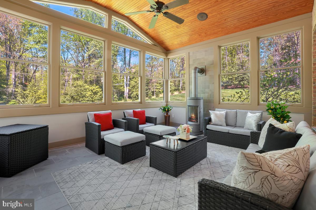 OAKTON - Residential