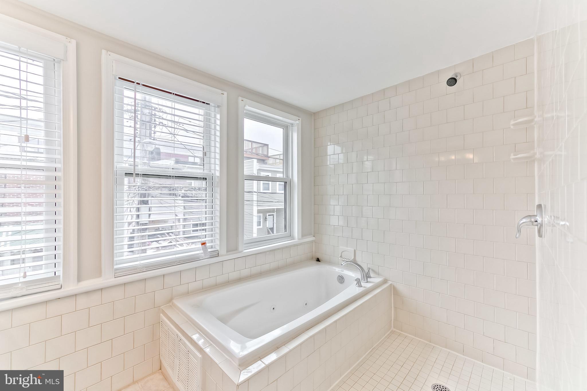 CANTON - Residential Lease