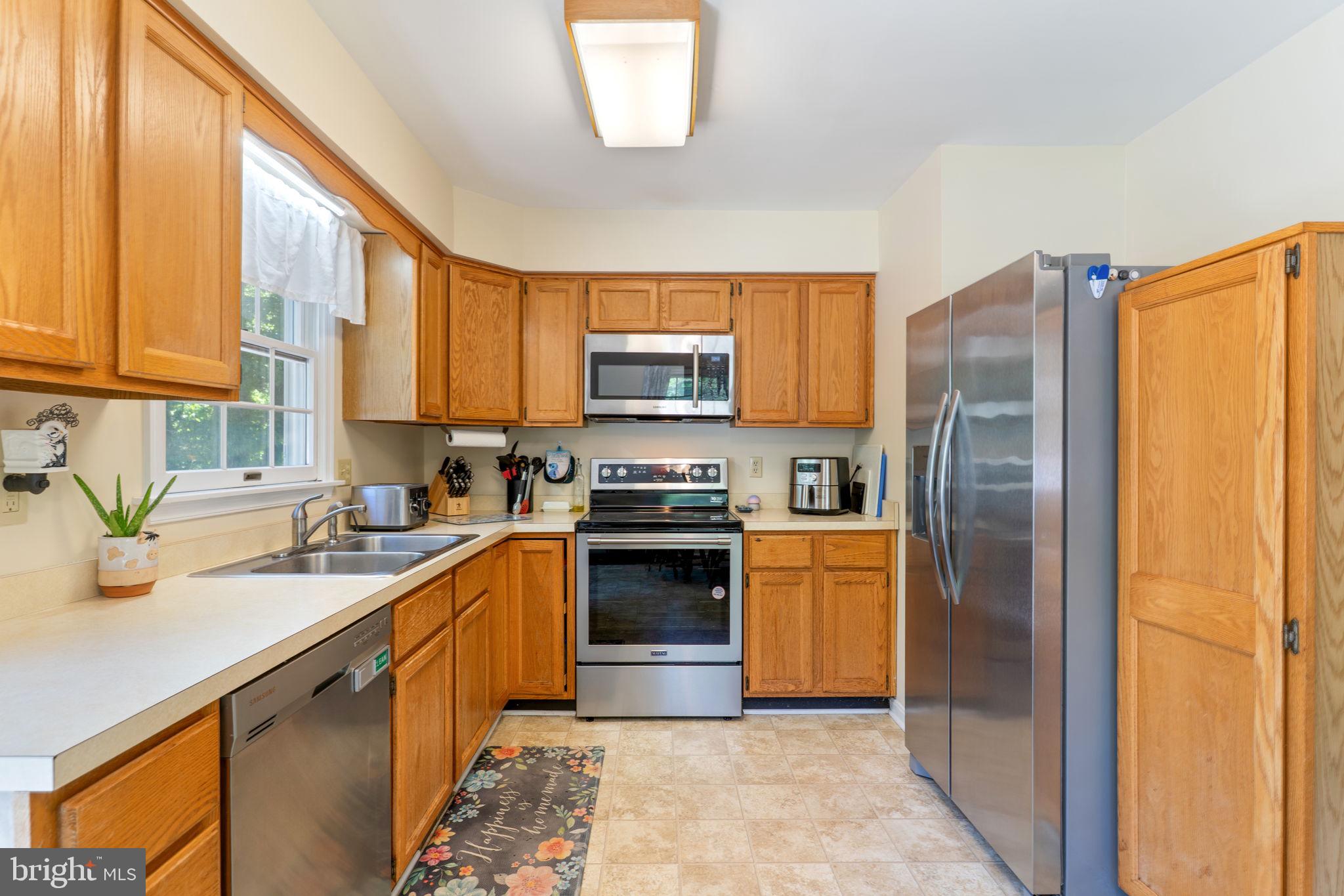 LONG BEACH - Residential