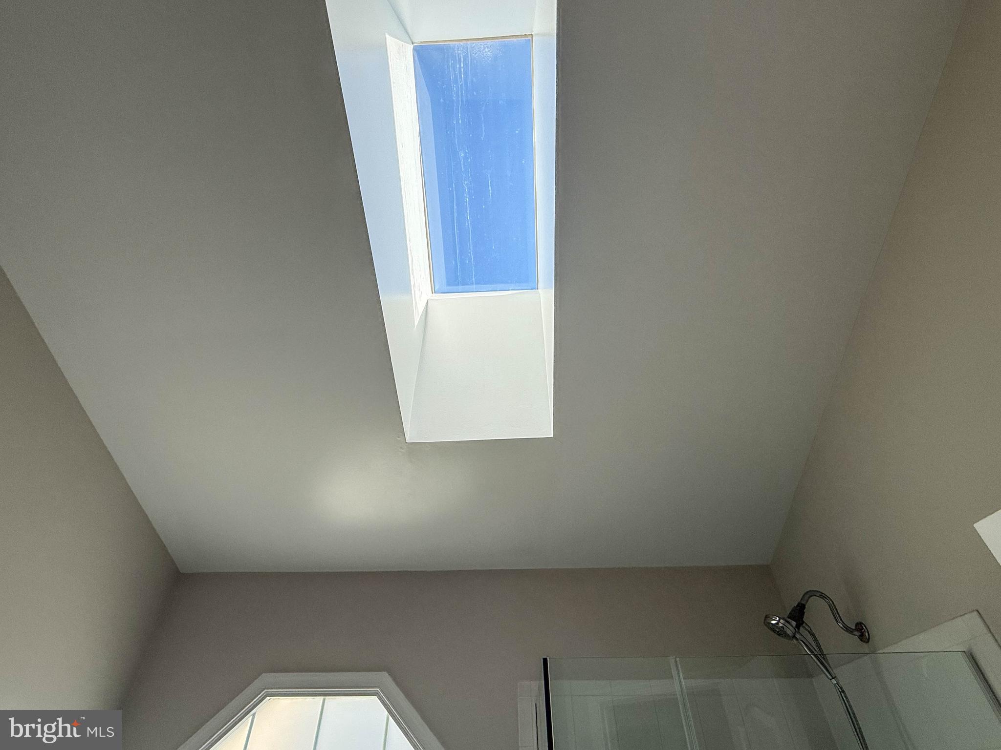 TOWER OAKS - Residential