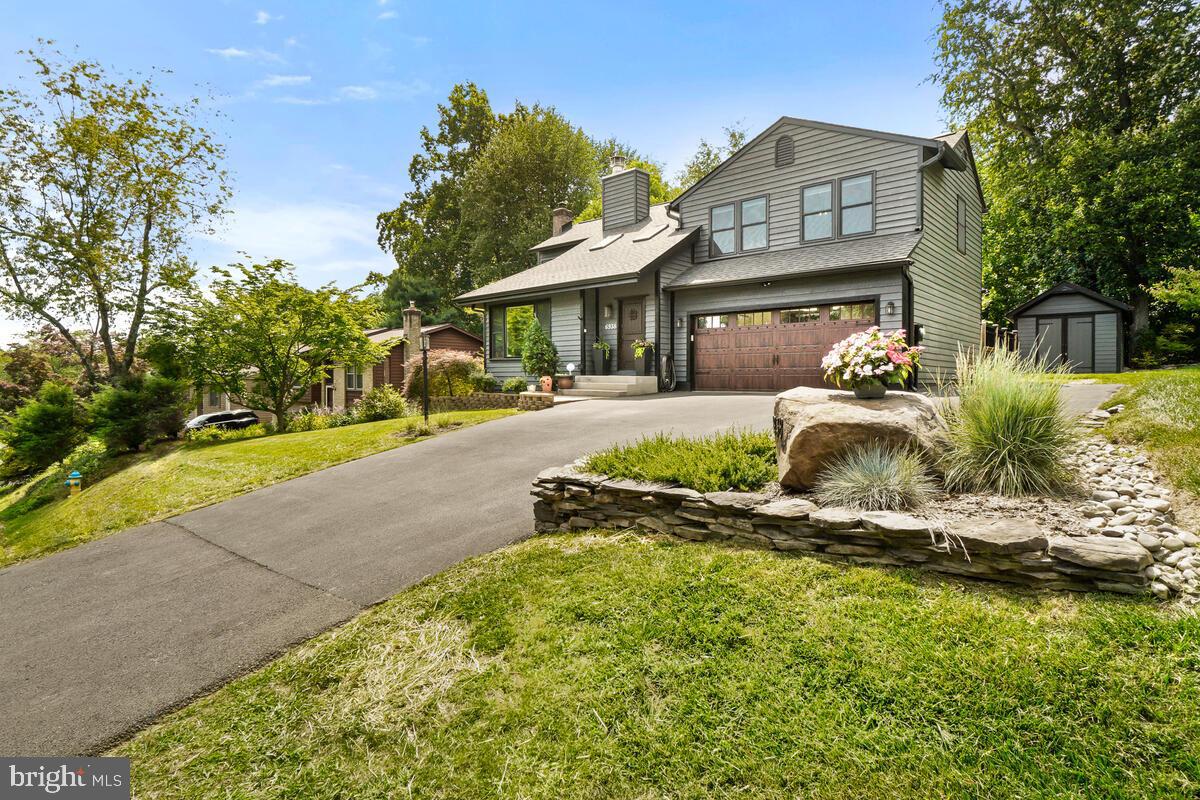 THE MEADOWS - Residential