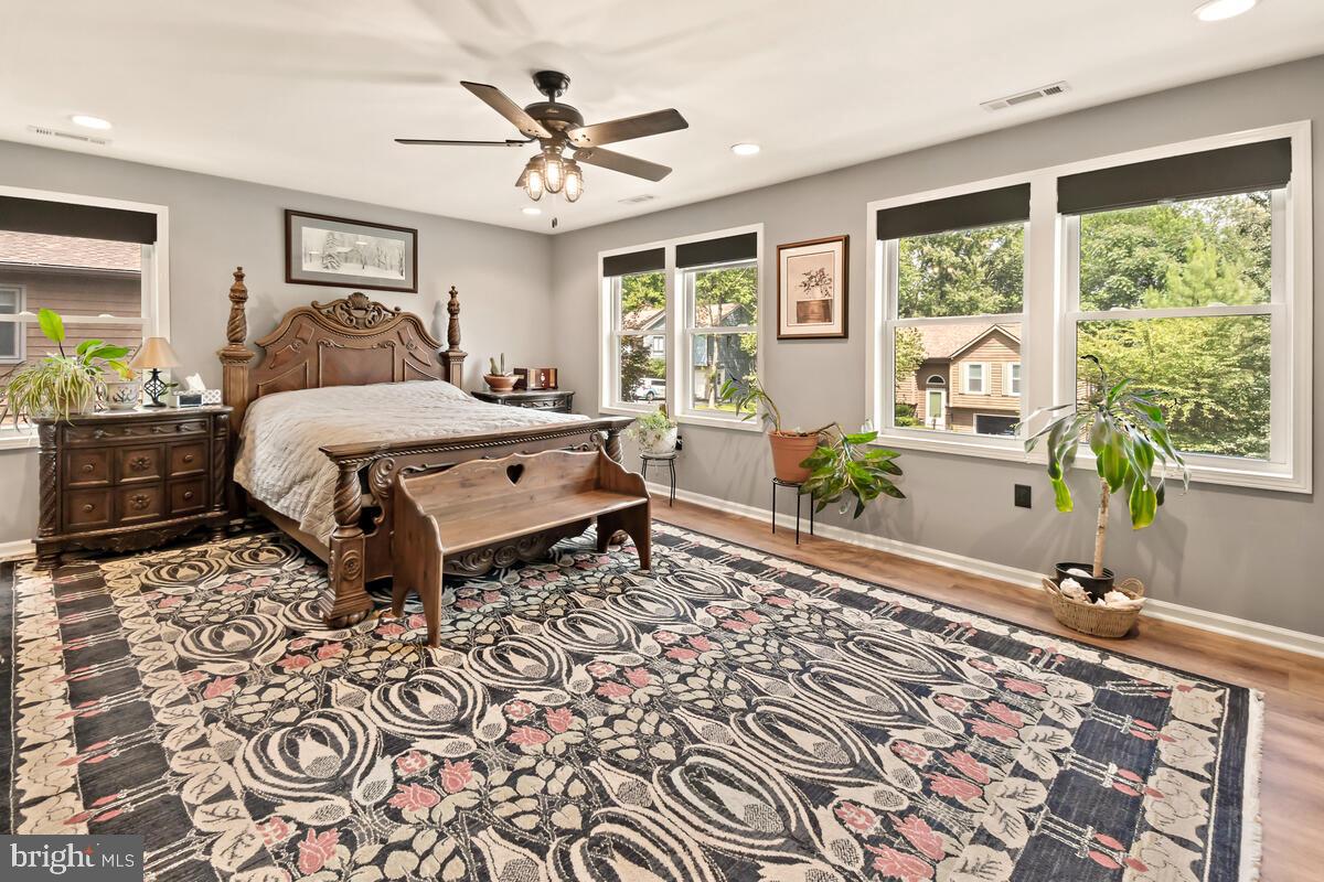 THE MEADOWS - Residential