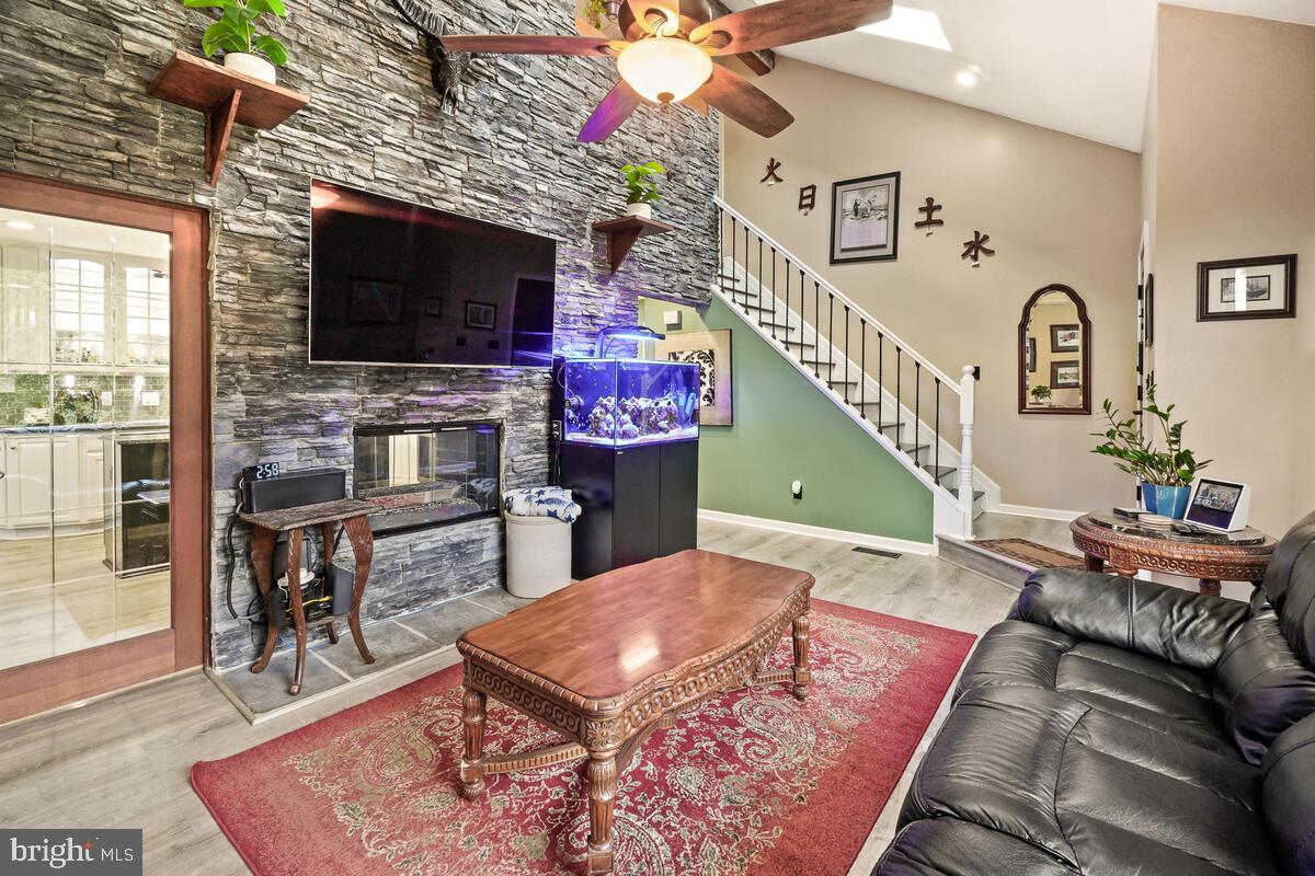 THE MEADOWS - Residential