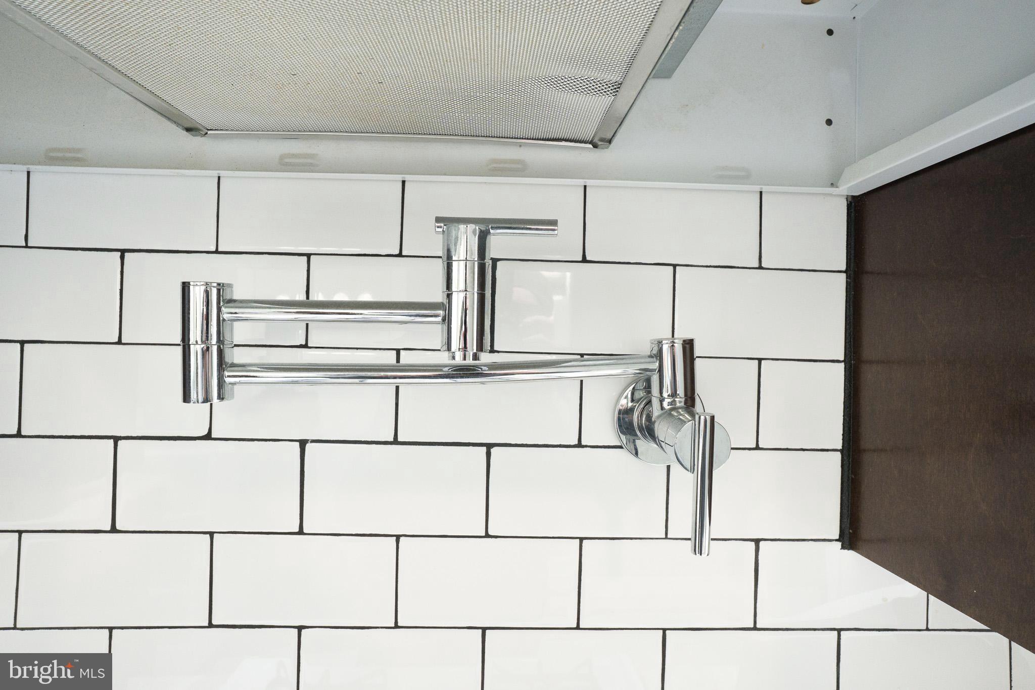 GIRARD ESTATES - Residential