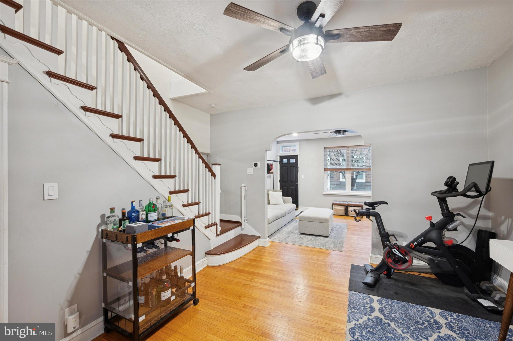 GIRARD ESTATES - Residential