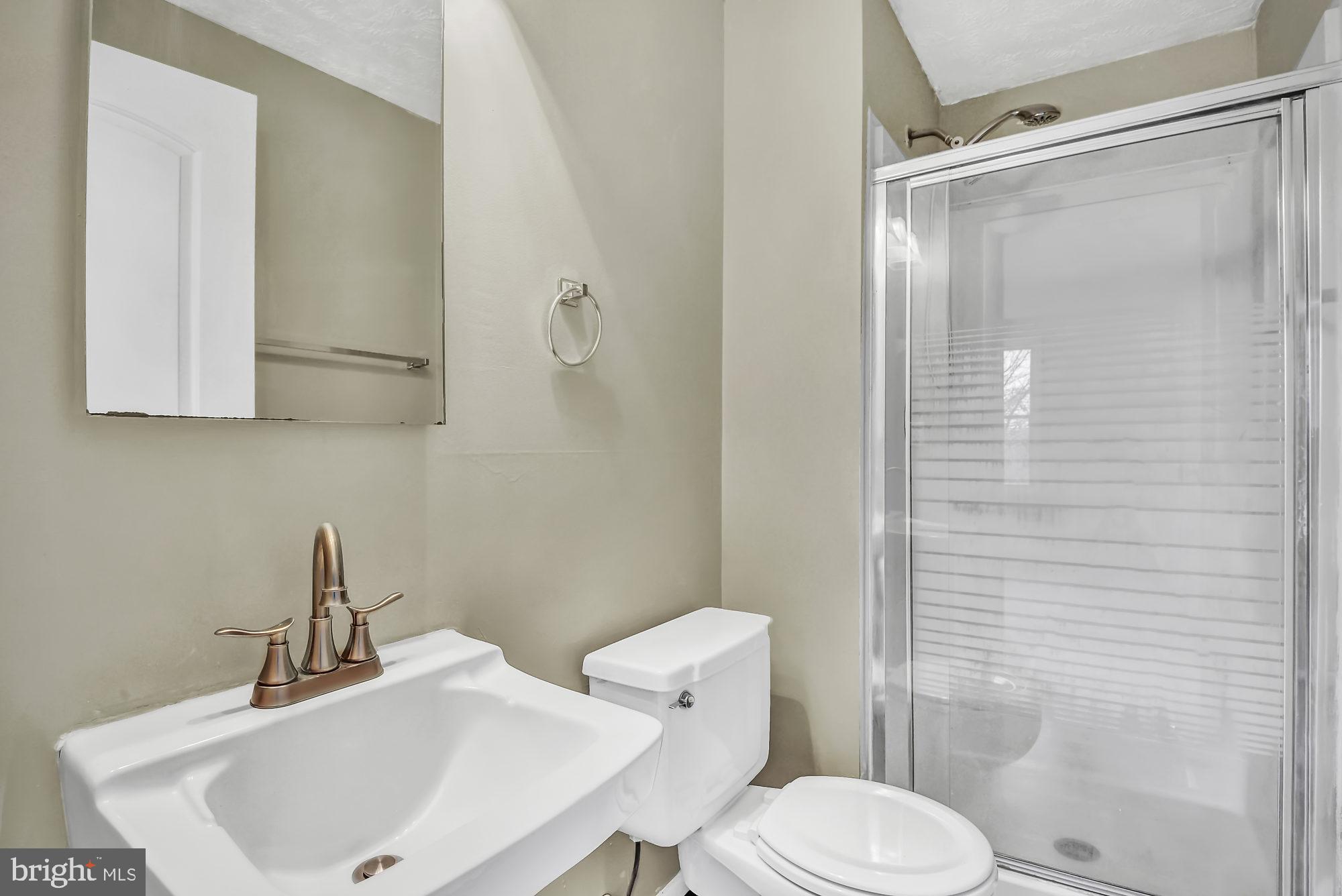 GUNNERS LAKE VILLAGE - Residential