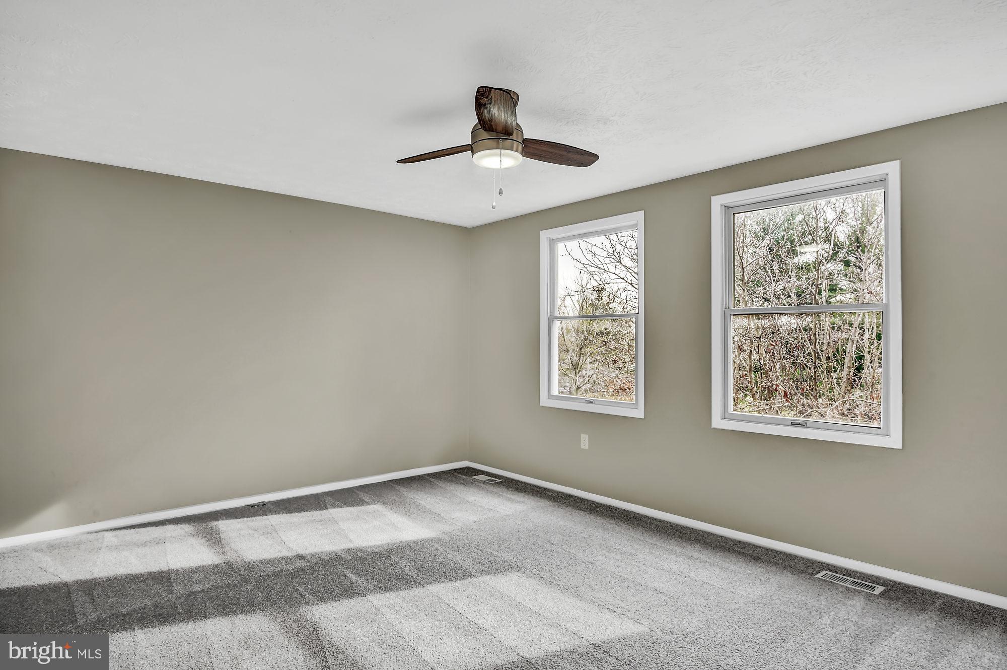 GUNNERS LAKE VILLAGE - Residential