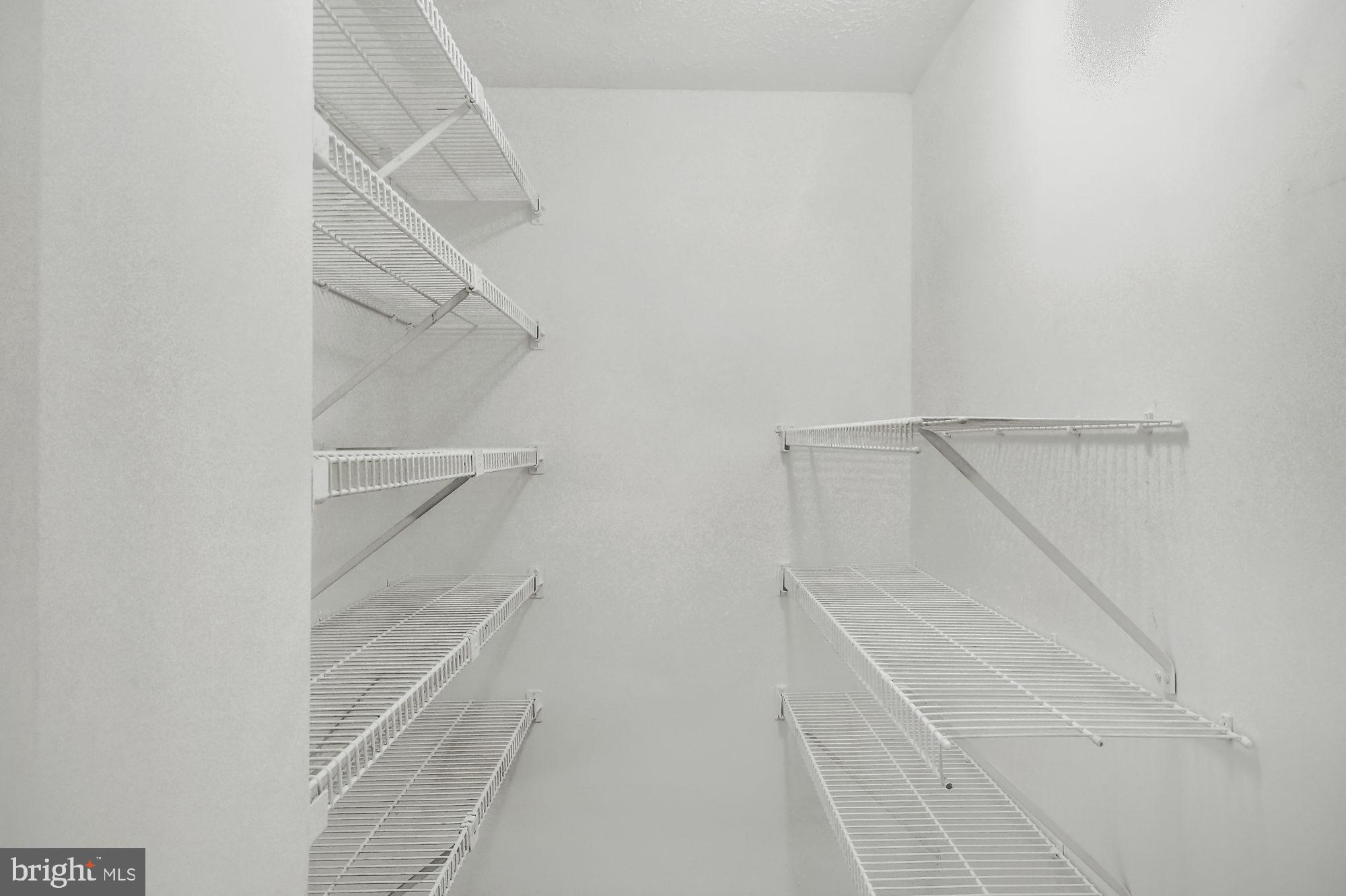 GUNNERS LAKE VILLAGE - Residential