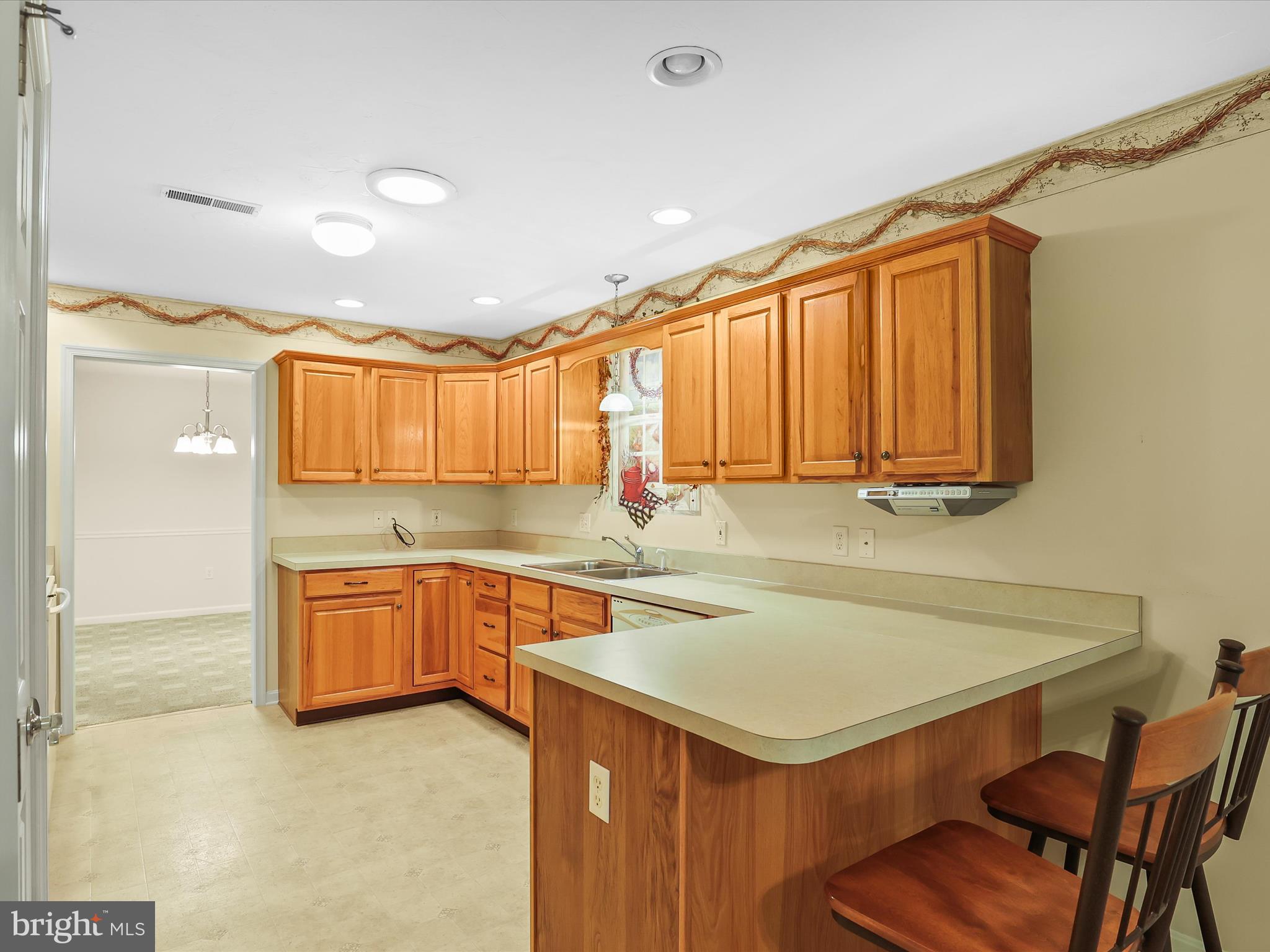 ROTH'S FARM VILLAGE - Residential