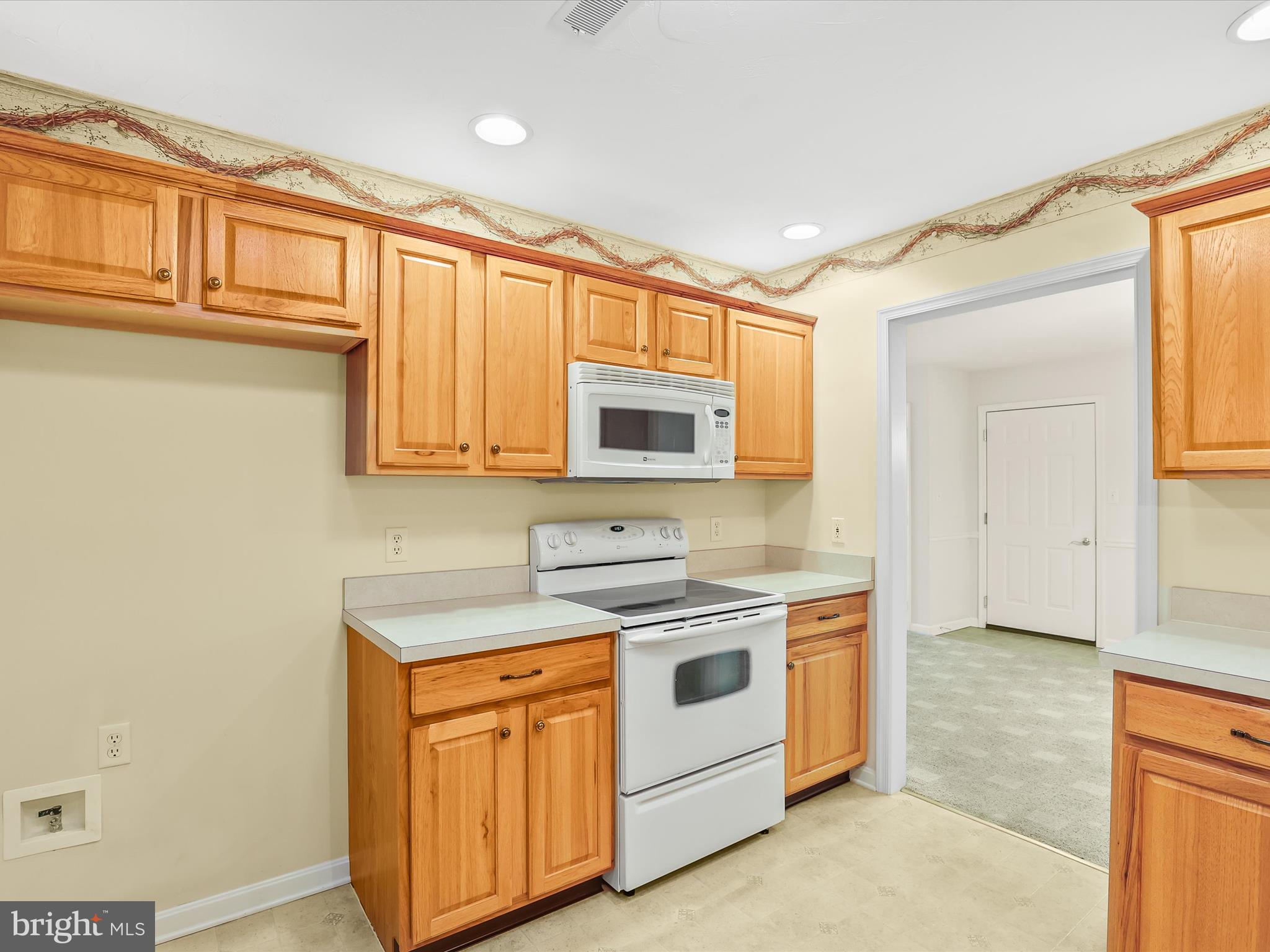 ROTH'S FARM VILLAGE - Residential