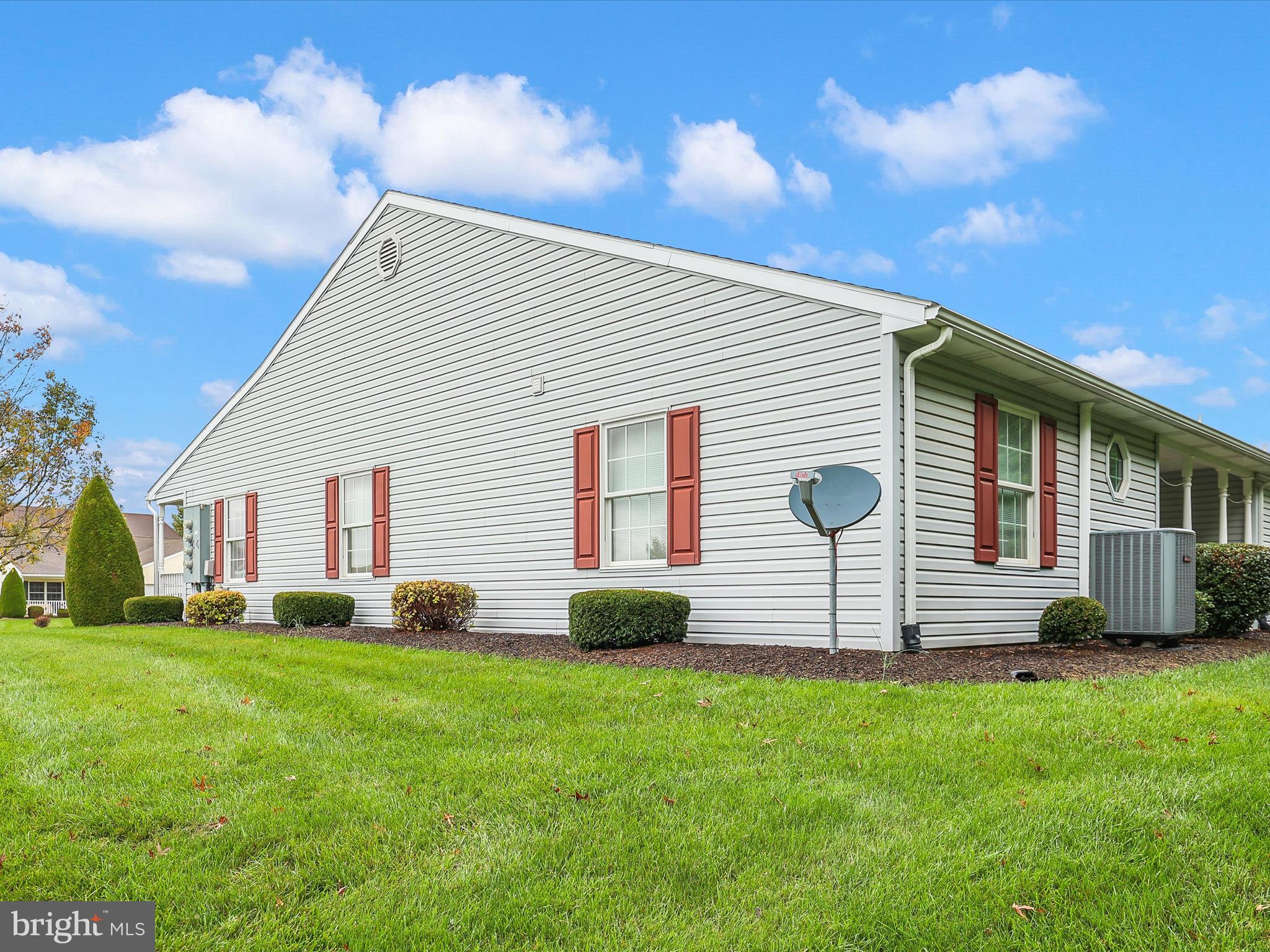 ROTH'S FARM VILLAGE - Residential