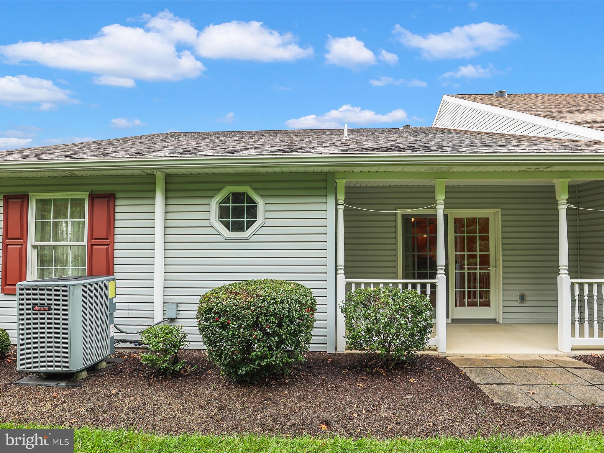 ROTH'S FARM VILLAGE - Residential