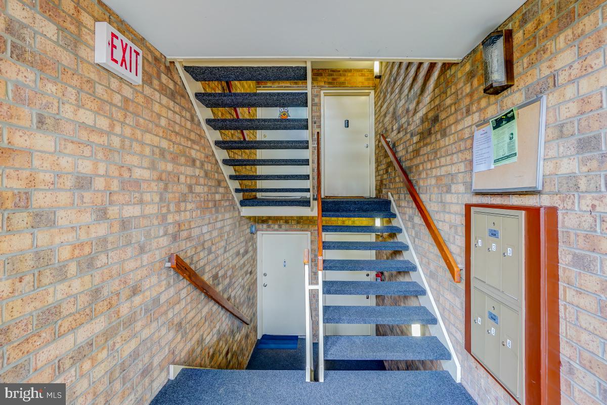 NORMANDIE ON THE LAKE II - Residential