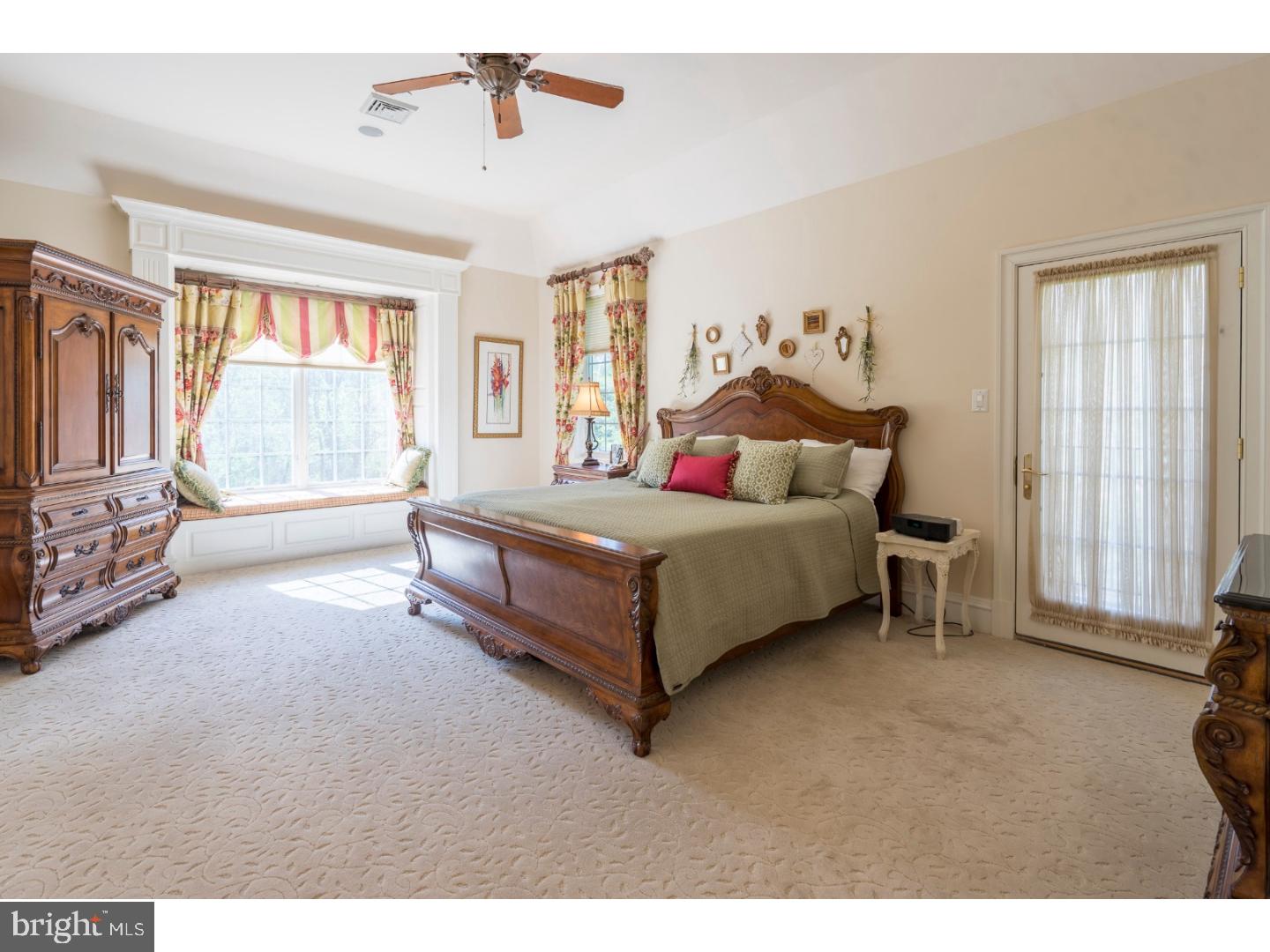 GEIST POINT - Residential